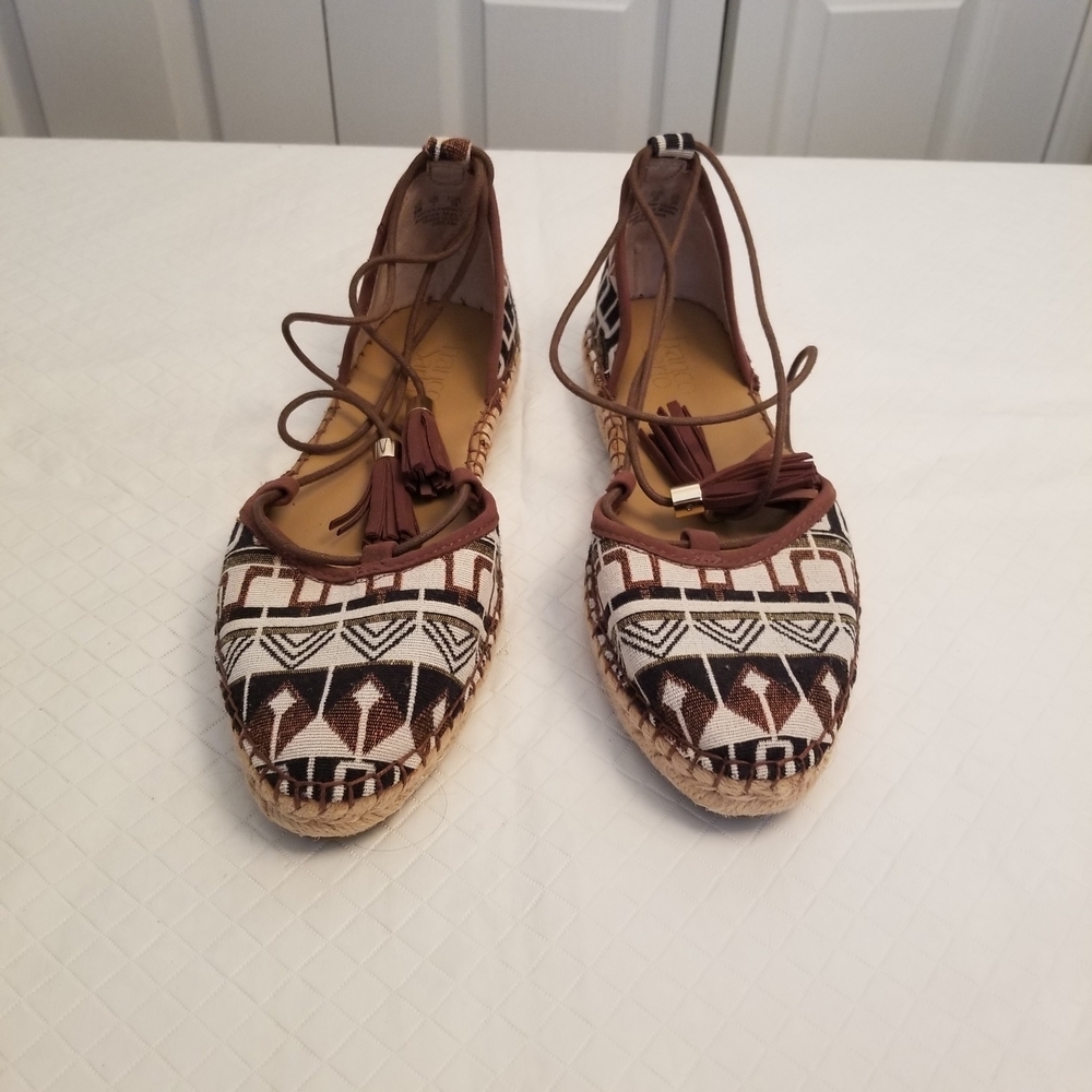 Franco Sarto Sandals Womens  9 Flats Boho Hippie Tribal Aztec Espadrille Dream